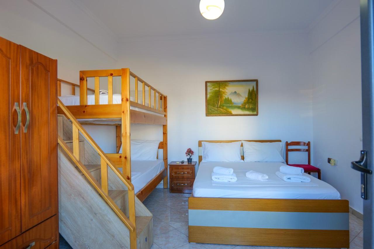 Guest House Gerard Ksamil Exterior foto