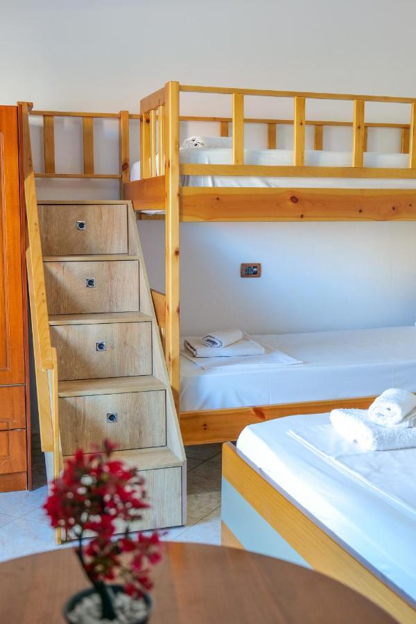Guest House Gerard Ksamil Exterior foto